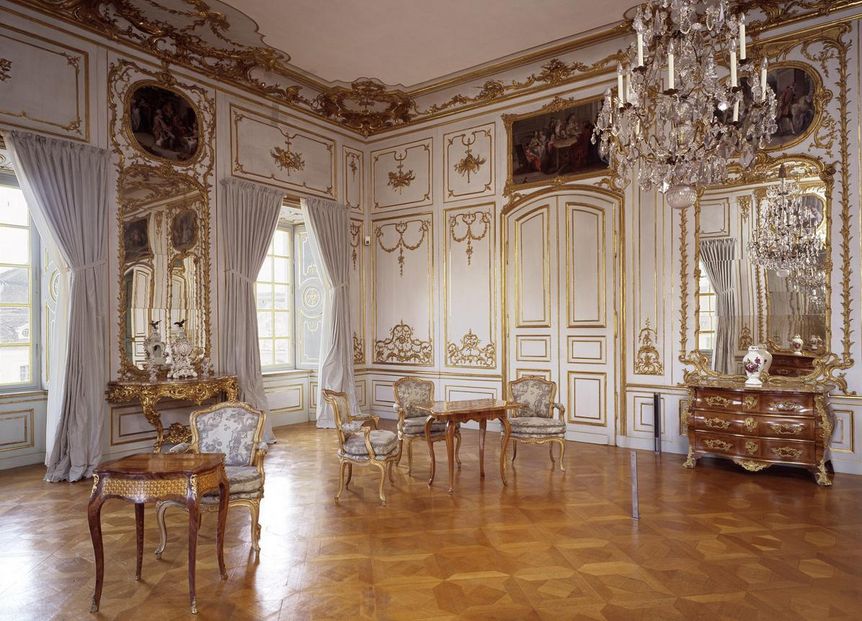 Zweites Vorzimmer im Appartement von Herzog Carl Eugen im Residenzschloss Ludwigsburg